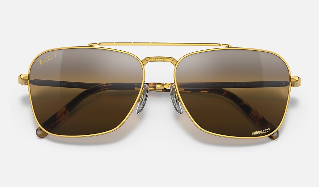 Gold Sunglasses in Silver/Brown and New Caravan | Ray-Ban®