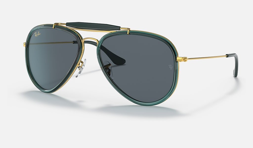 Outdoorsman Sunglasses in Gold and Blue | Ray-Ban®