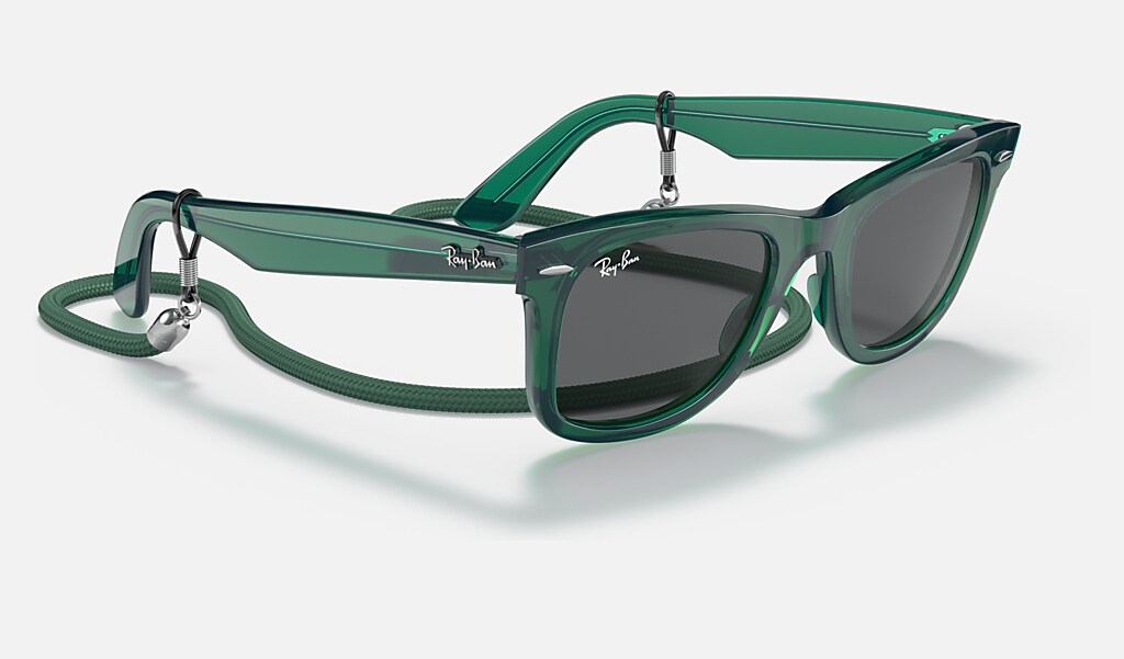 Original Wayfarer Colorblock Sunglasses in Transparent Green and Dark Grey  | Ray-Ban®