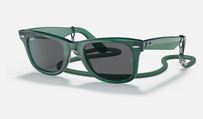 ORIGINAL WAYFARER COLORBLOCK Sunglasses in Transparent Green and