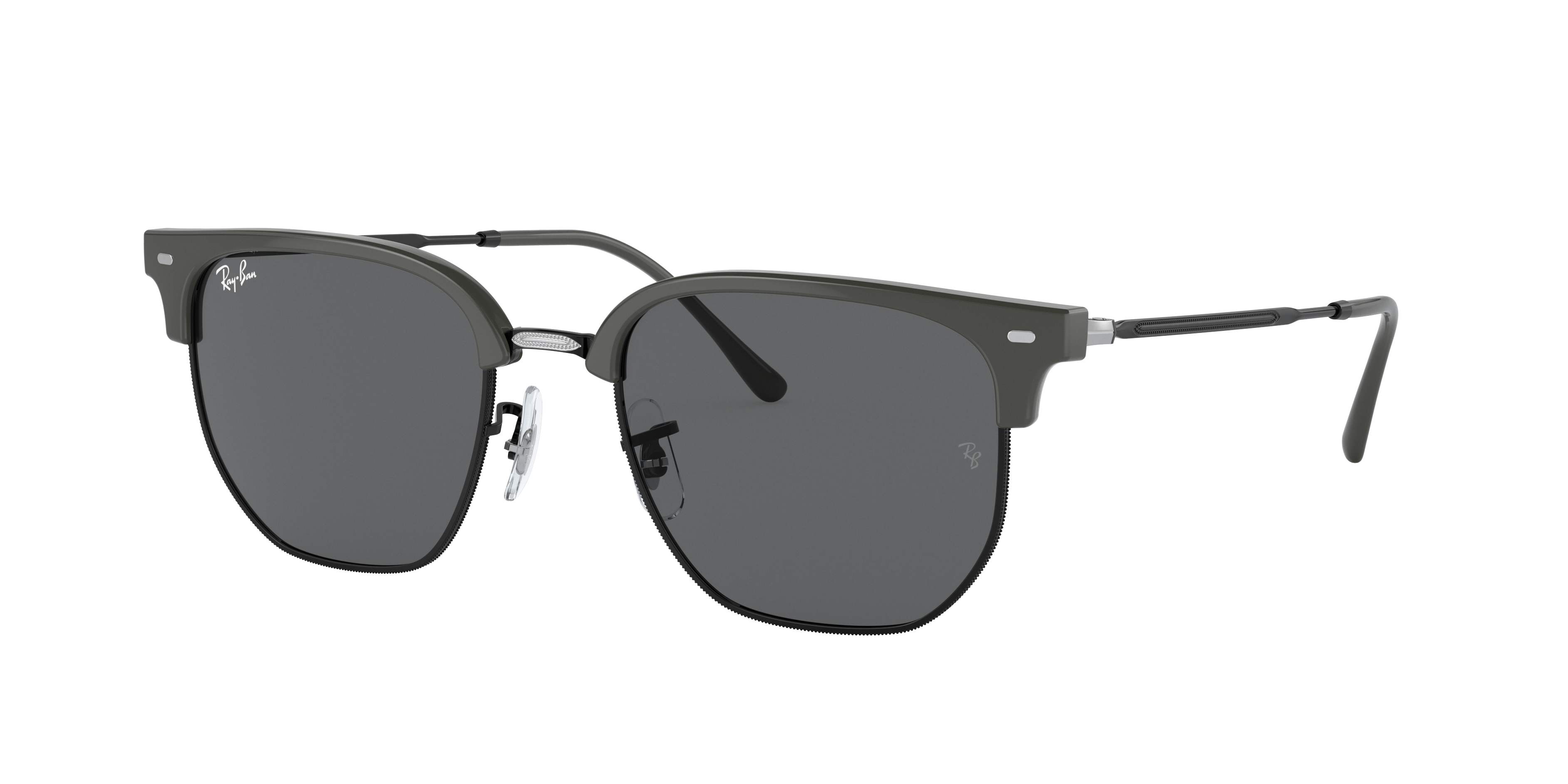 Óculos de Sol Ray-Ban linha Clubmaster.