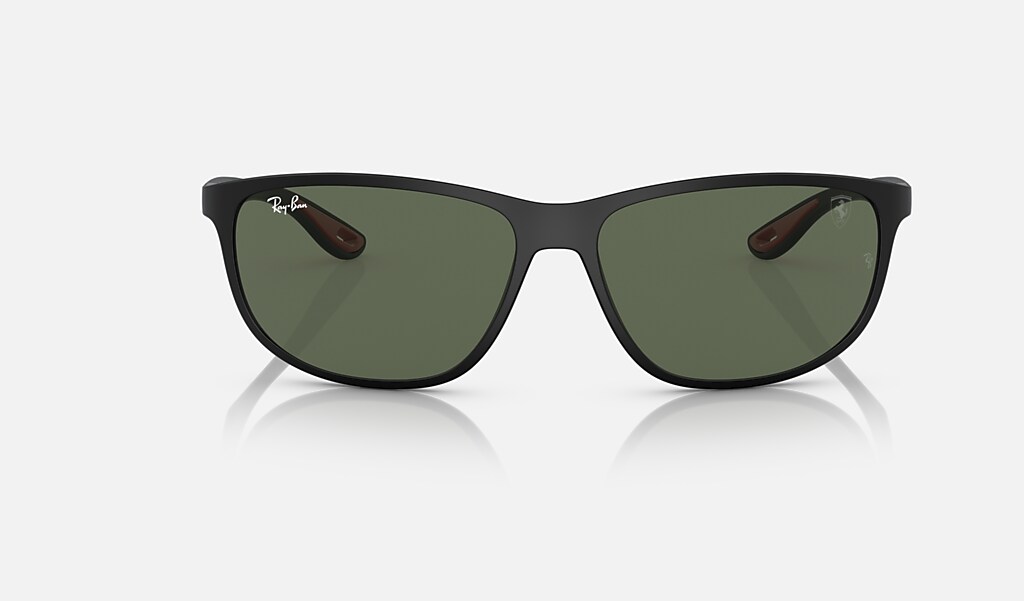 Scuderia Collection in Black and Green | Ray-Ban®