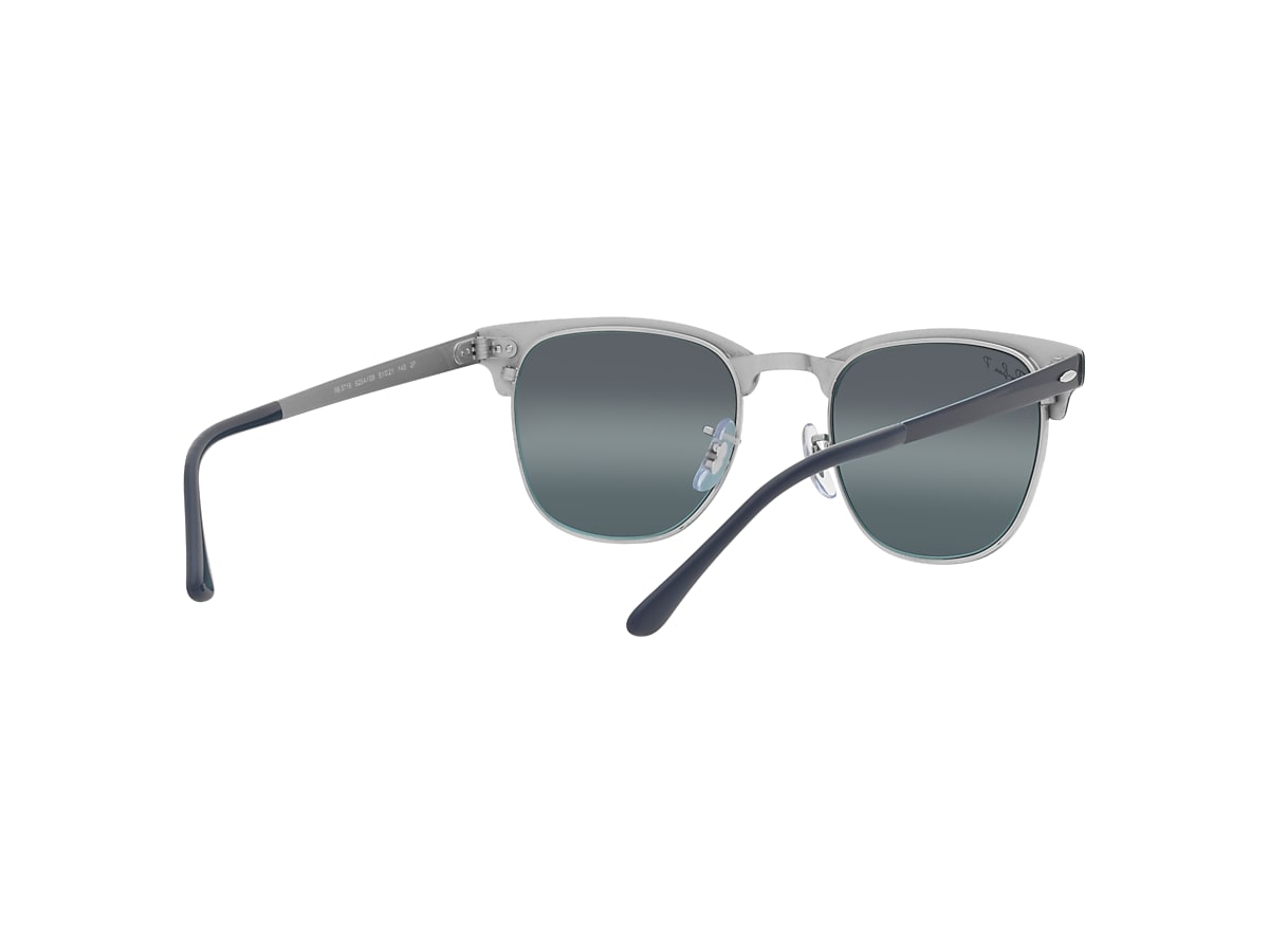 CLUBMASTER METAL CHROMANCE Sunglasses in Silver On Blue and Silver 