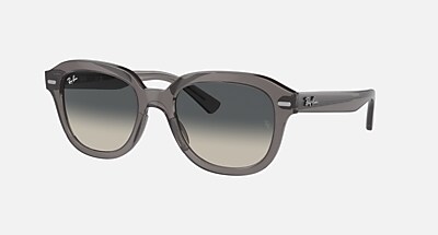 春夏新作 ERIK Sunglasses Ray-Ban® | RB4398 - Green and Black in 小物