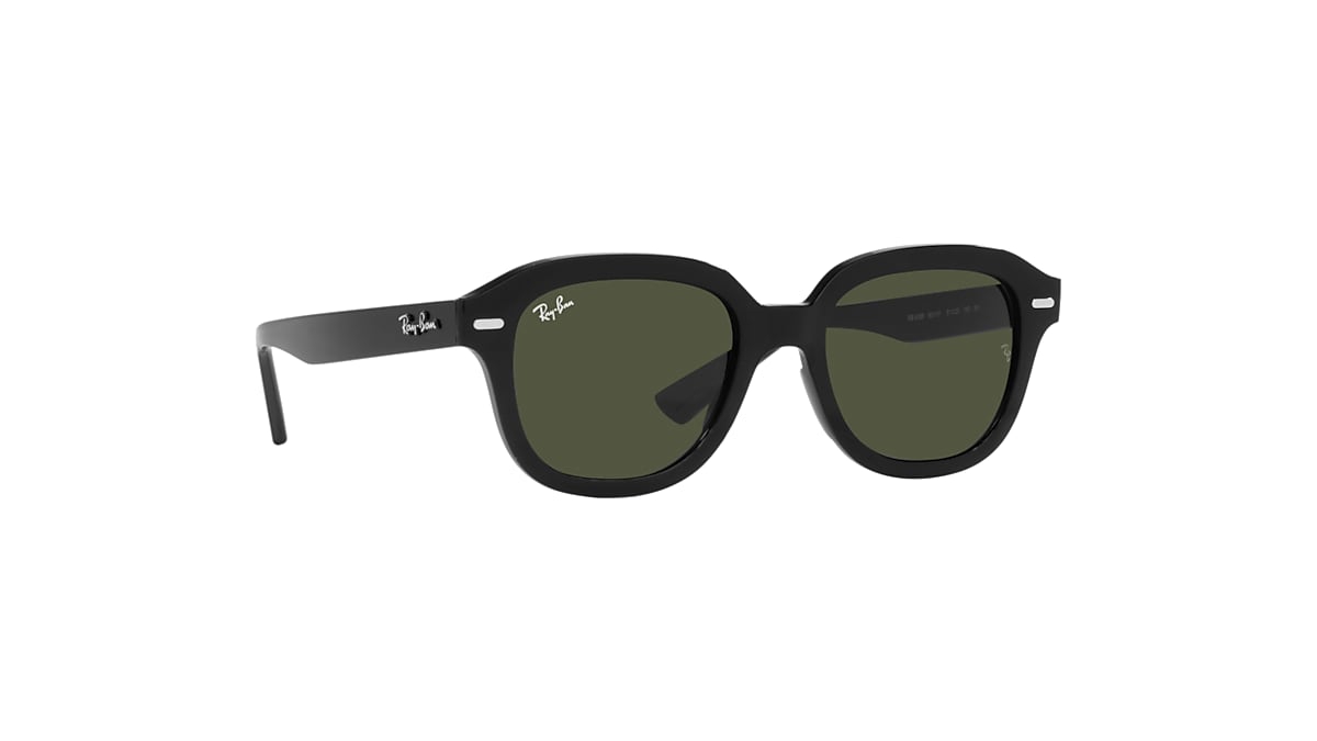 ERIK Sunglasses in Black and Green (51-20) - RB4398 | Ray-Ban® NO