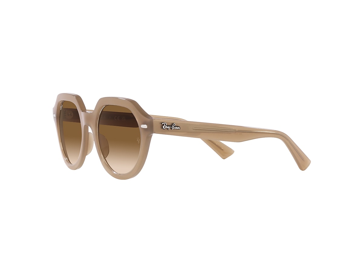 GINA Sunglasses in Turtledove and Brown - RB4399 | Ray-Ban® EU display picture 3