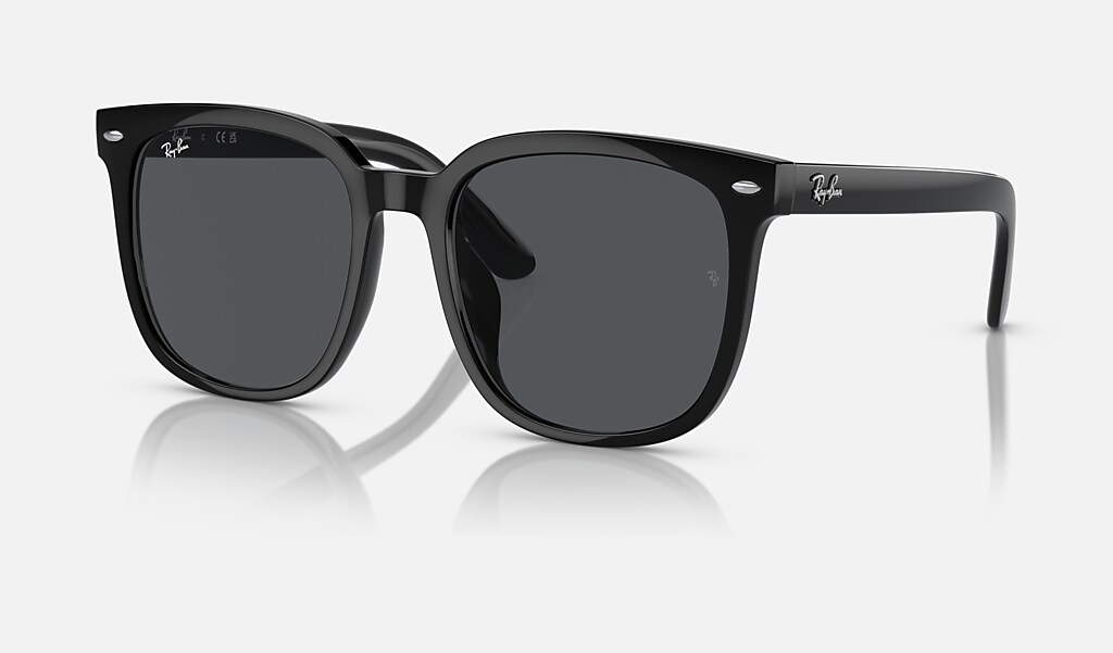 black framed Ray-Ban sunglasses