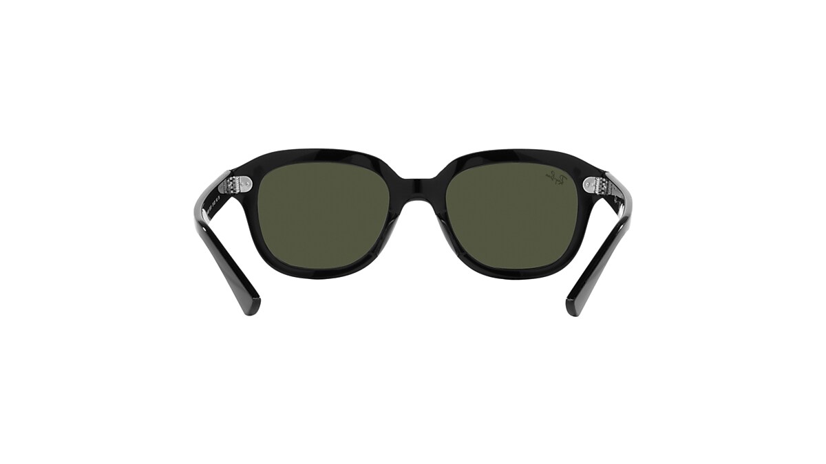 ERIK Sunglasses in Black and Green - RB4398F | Ray-Ban® US