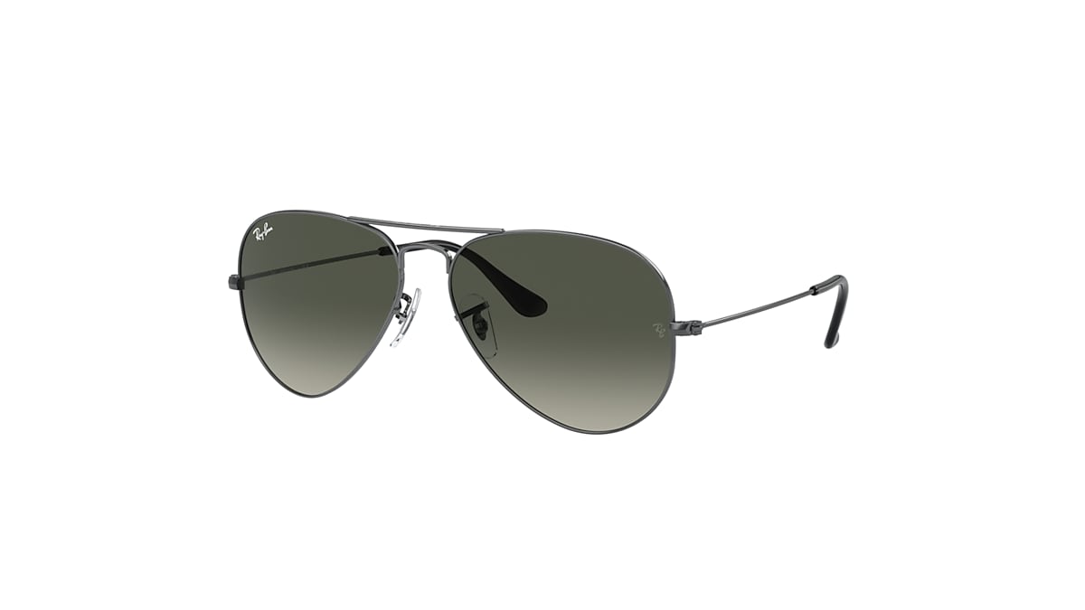 AVIATOR GRADIENT Sunglasses in Gunmetal and Grey - RB3025