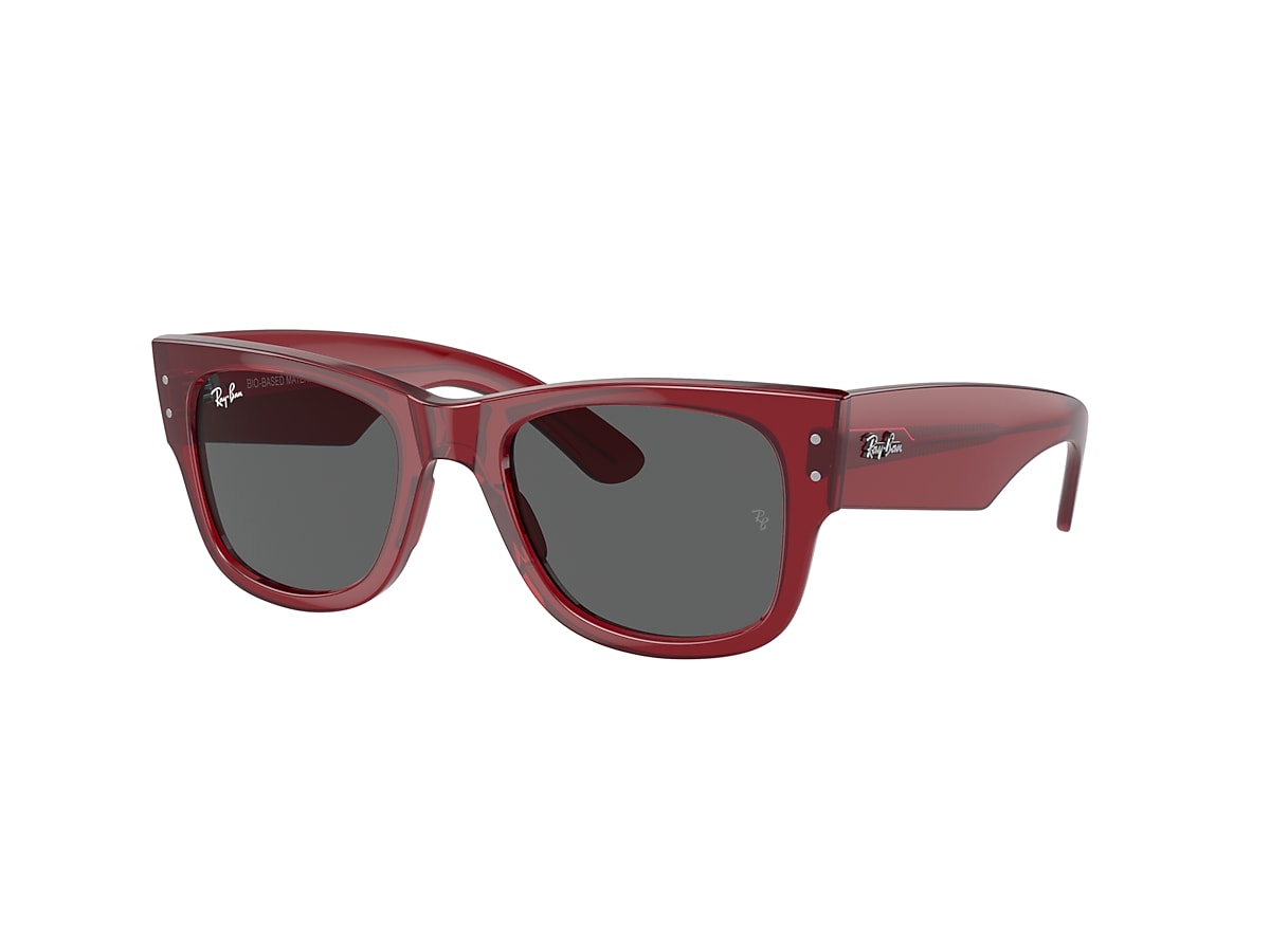 MEGA WAYFARER BIO-BASED Sunglasses in Transparent Red and MEGA WAYFARER BIO-BASED Sunglasses in Transparent Red and