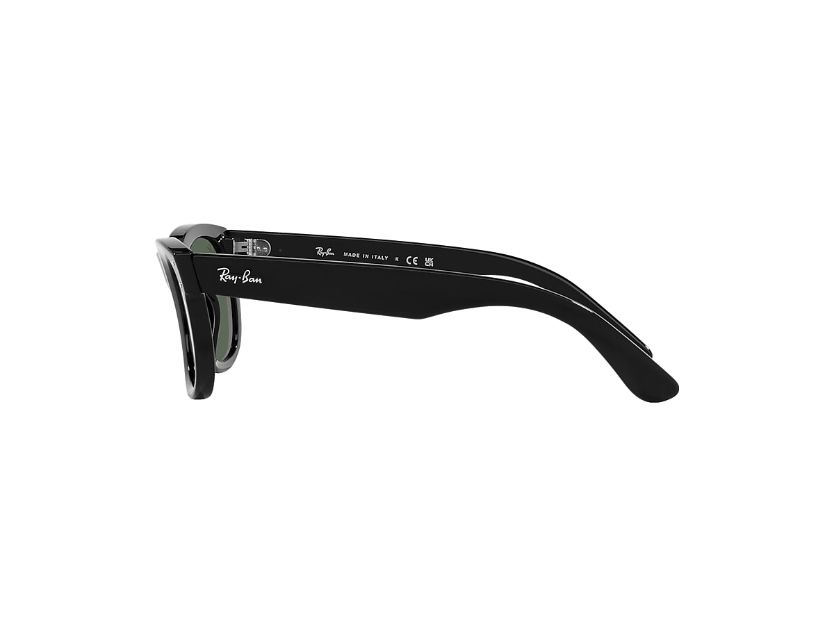 WAYFARER REVERSE Sunglasses in Black and Green - RBR0502S | Ray 