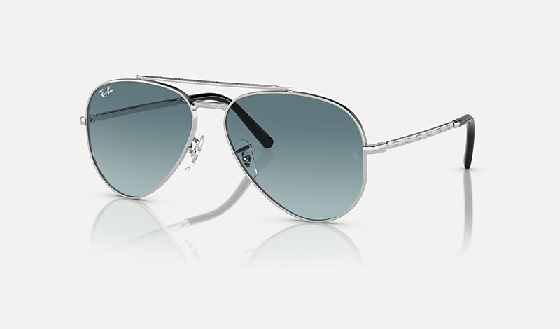 レイバン公式ストア】 Ray-Ban® NEW AVIATOR サングラス | シルバー X